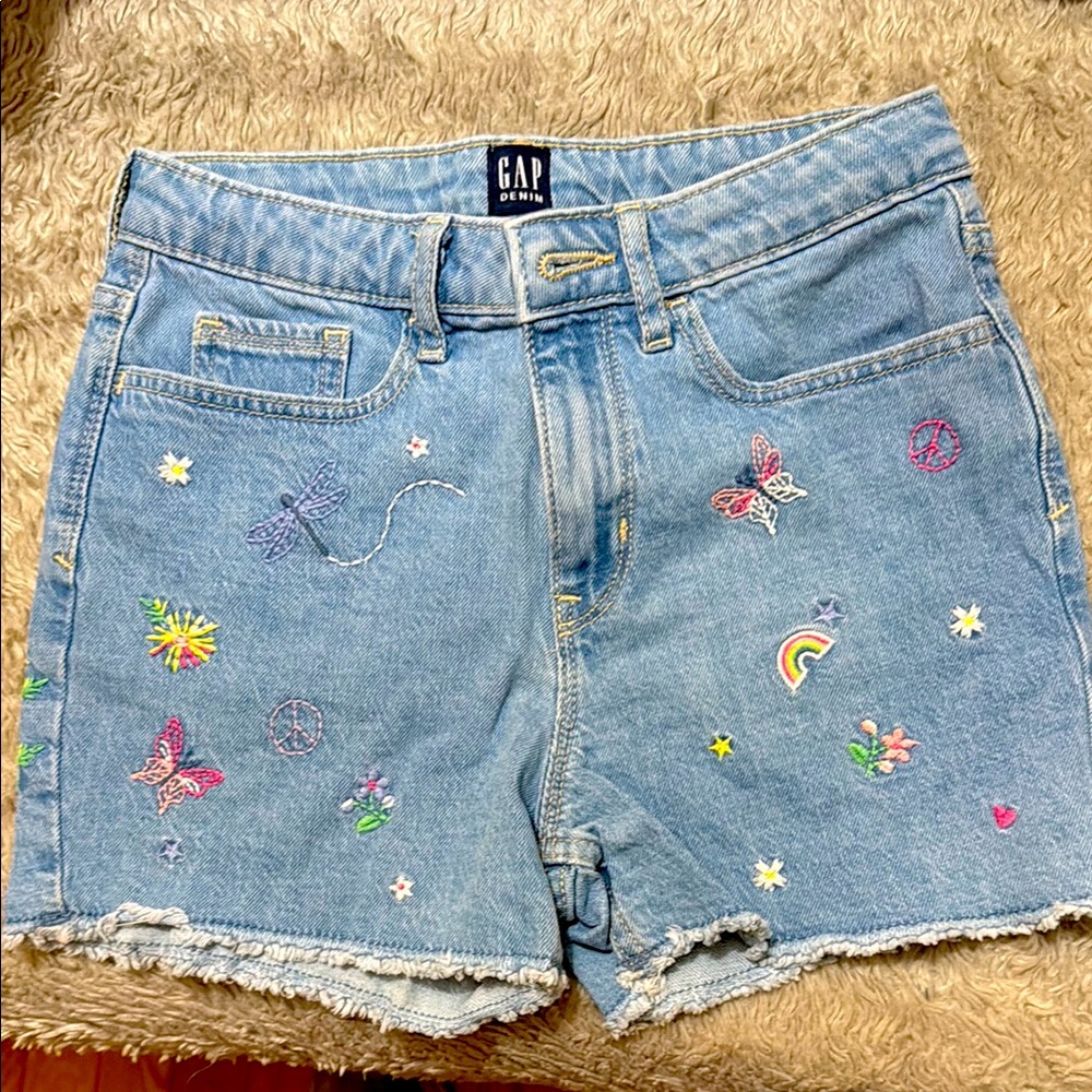 GAP girls Light Blue Embroidered Jean Shorts